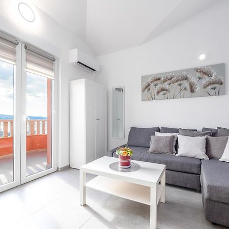 Apartments Matea Duće Kültér fotó